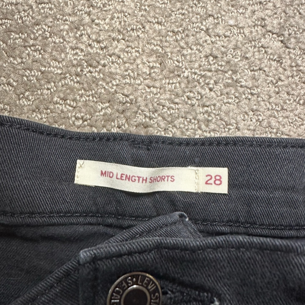Black Levi Shorts - Picture 3 of 3